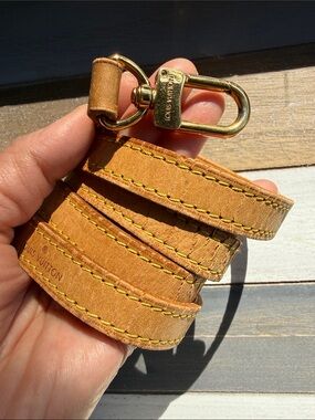 Authentic LOUIS VUITTON Vachetta 16mm Strap